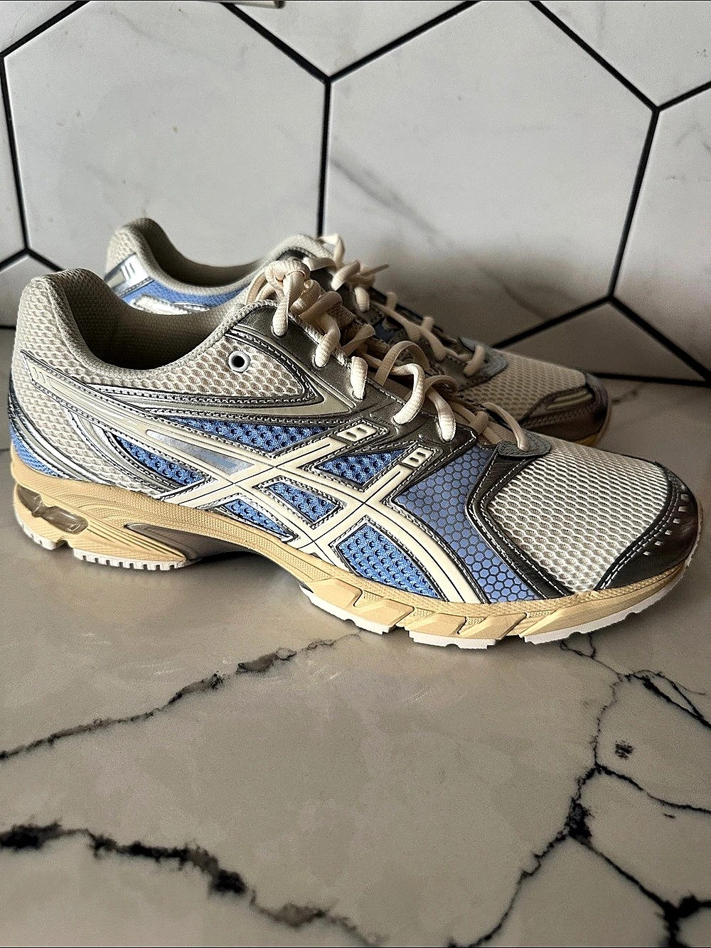 ASICS GEL-Kayano 14 Athletic Shoes in Blue & Silver US 10 NWT